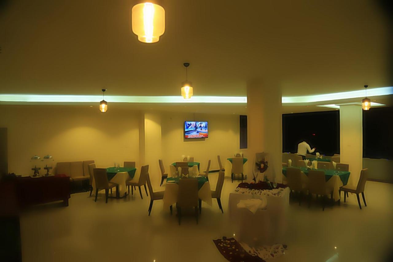 Winn Hotel - Bahyr Dar Zewnętrze zdjęcie