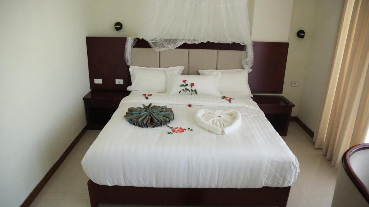 Winn Hotel - Bahyr Dar Zewnętrze zdjęcie