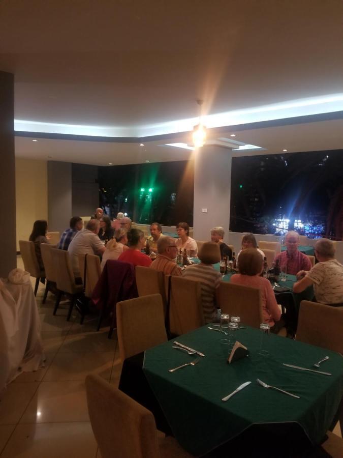 Winn Hotel - Bahyr Dar Zewnętrze zdjęcie
